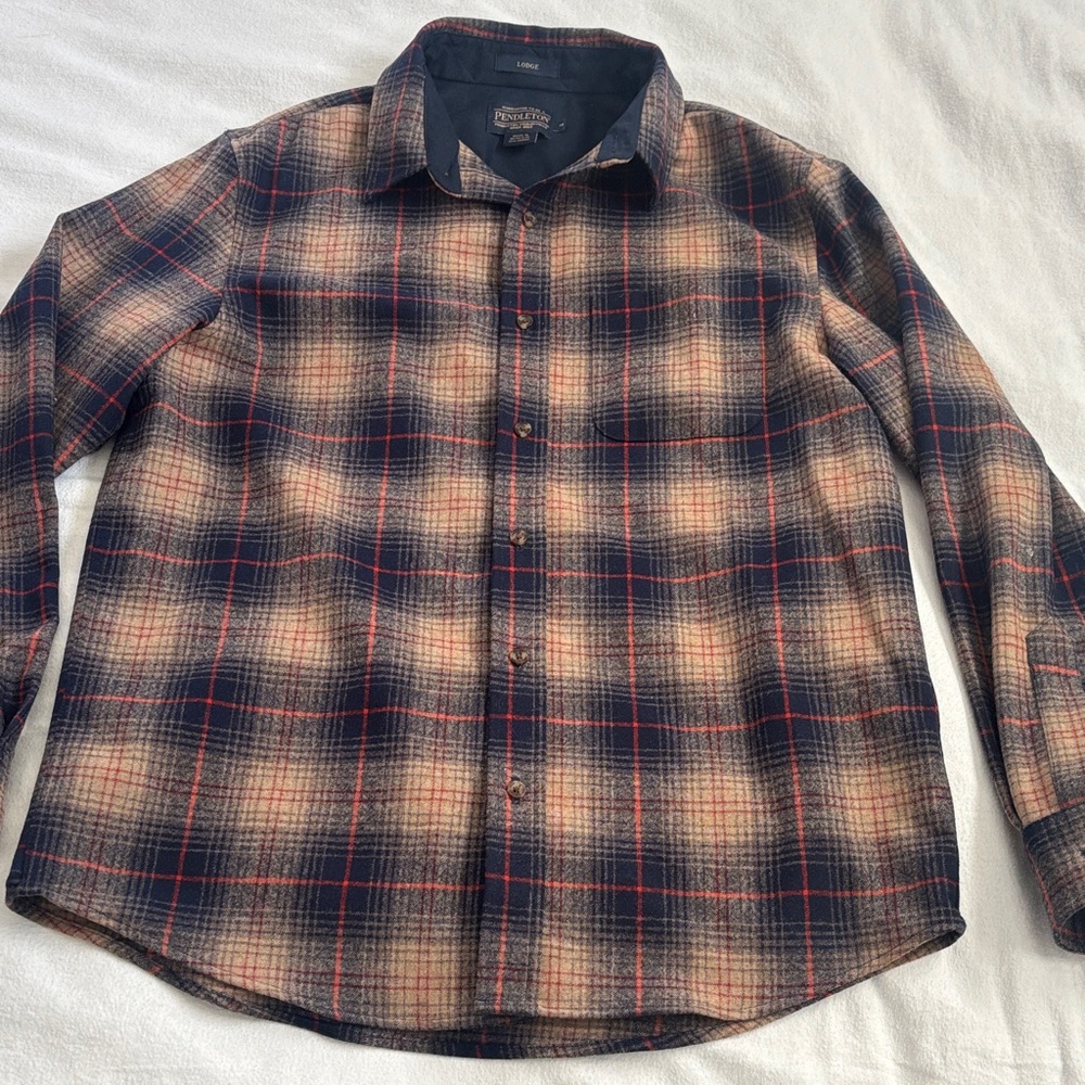 Pendleton Lodge Flannel Shirt Medium  - Navy and Beige